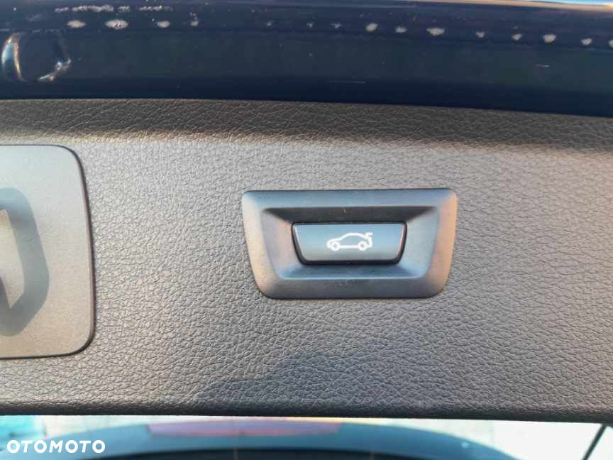 BMW Seria 2 216d Advantage - 8