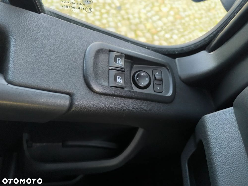 Renault Master - 6