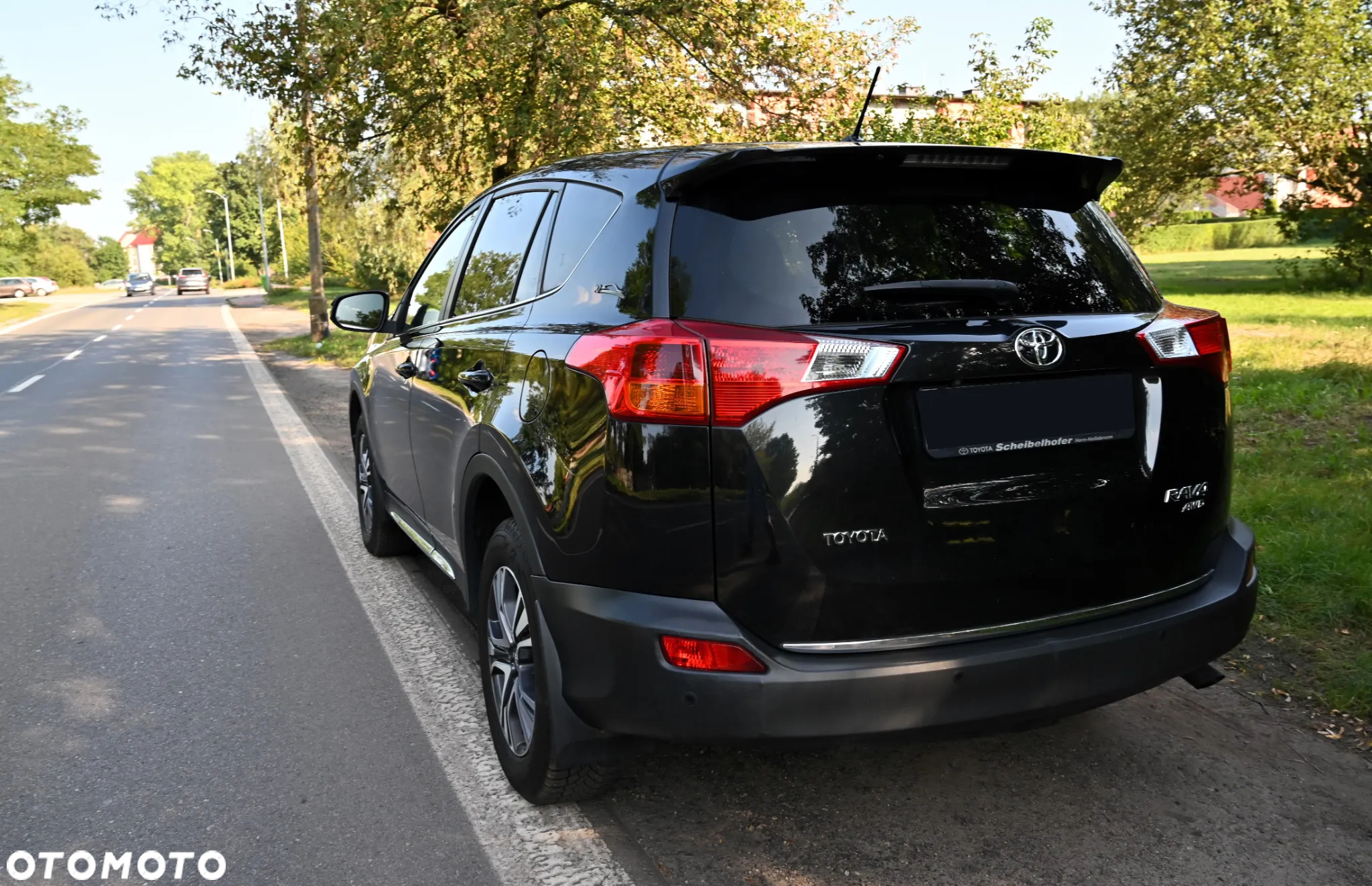 Toyota RAV4 - 14
