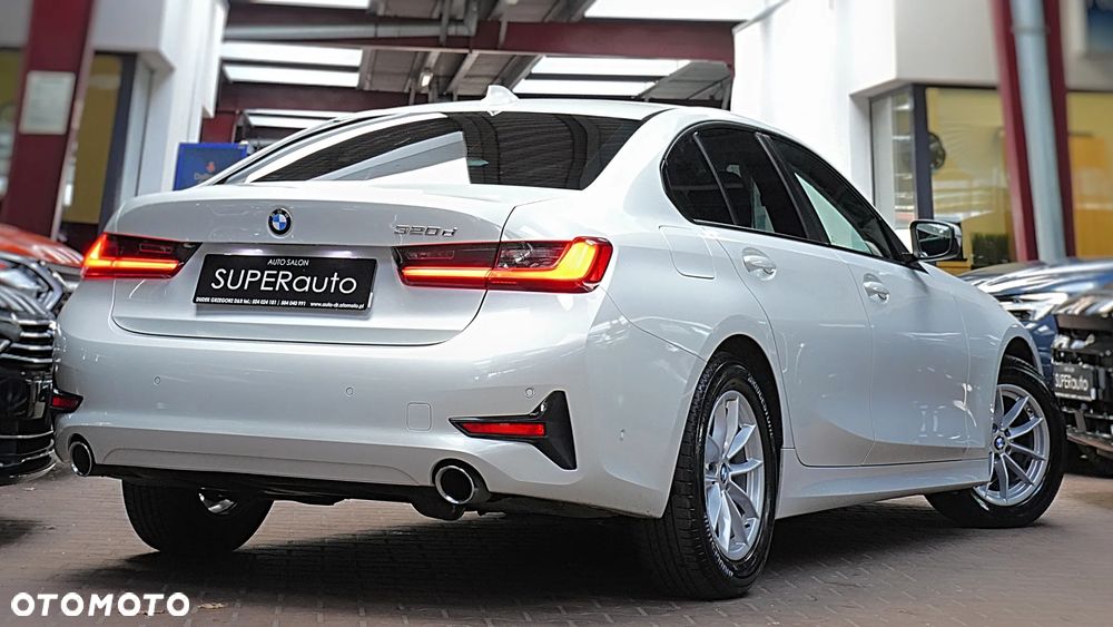 BMW Seria 3 320d - 11