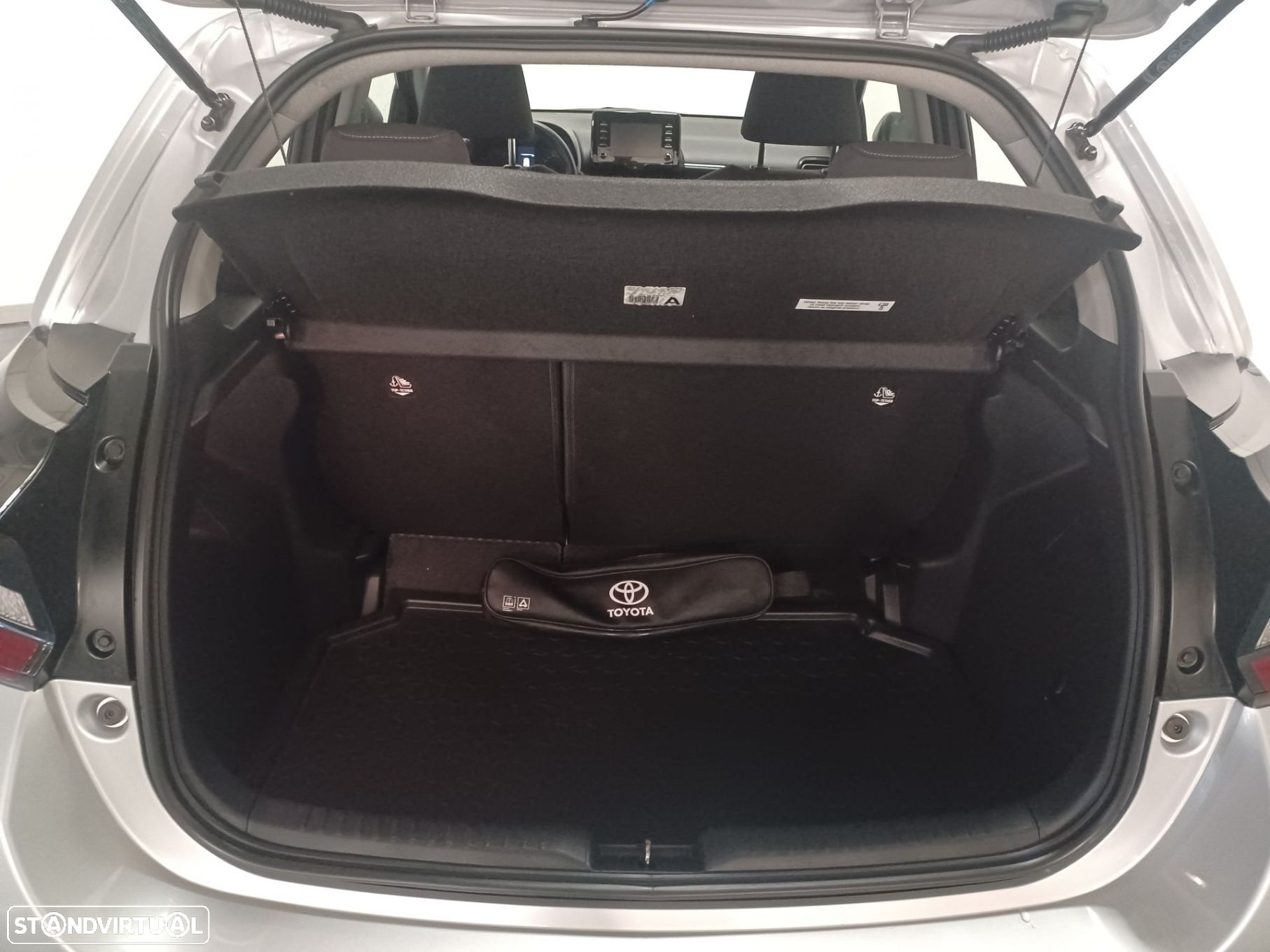 Toyota Yaris 1.0 VVT-i Comfort Plus - 10