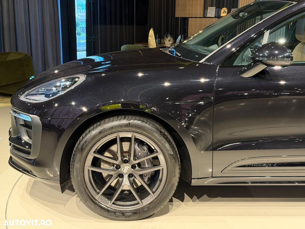 Porsche Macan T - 15