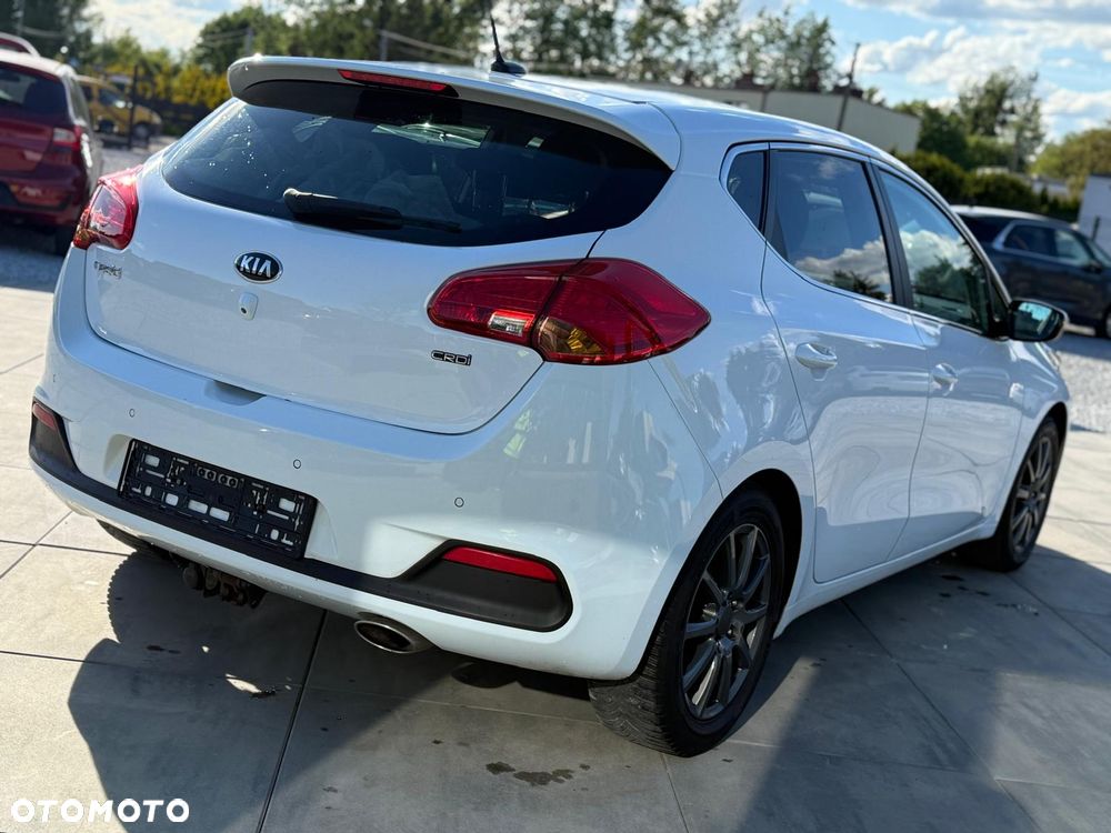 Kia Ceed - 7