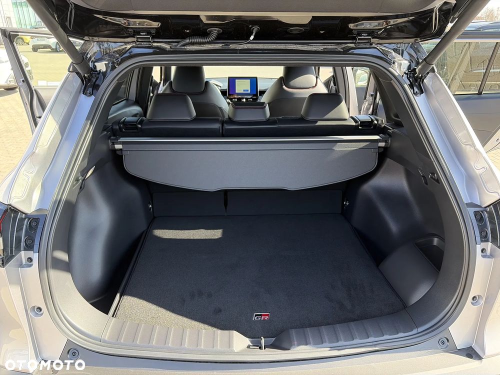 Toyota Corolla Cross 2.0 Hybrid GR Sport AWD - 13