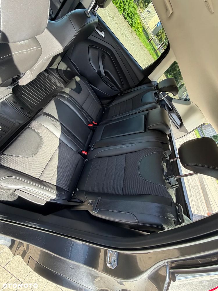 Ford Kuga 2.0 TDCi AWD Trend - 19
