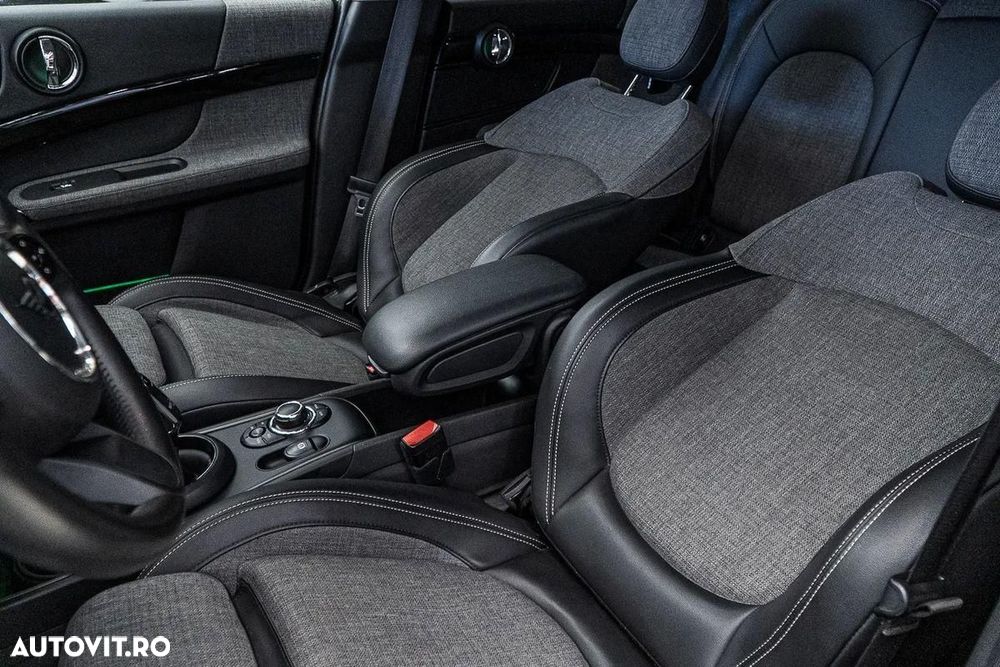 Mini Countryman Cooper AT - 18