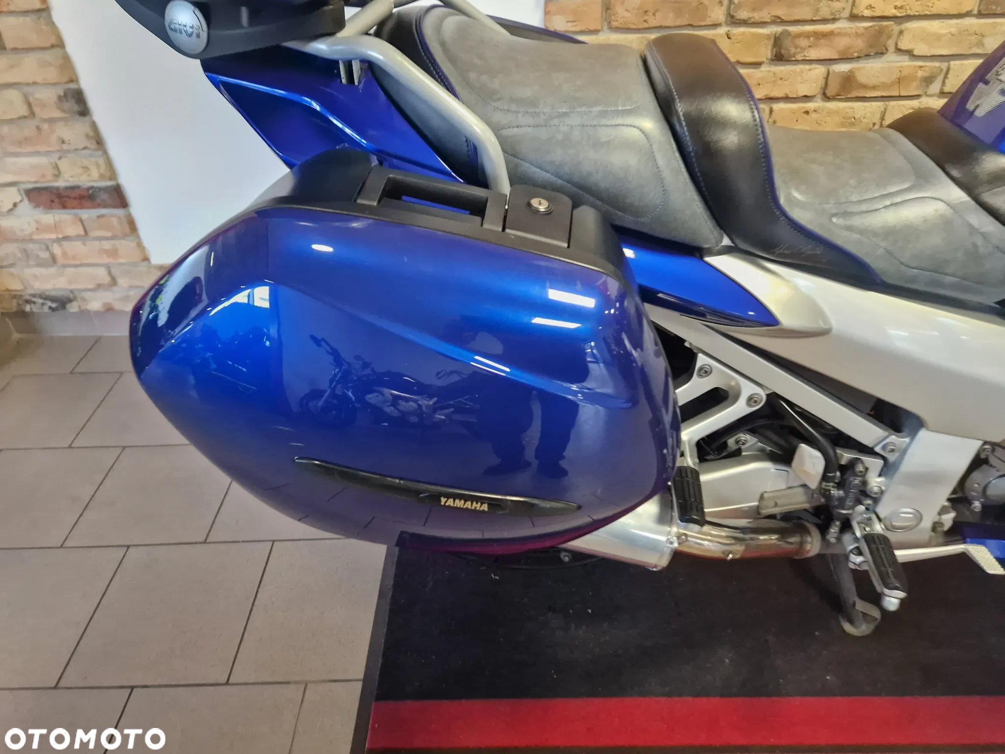 Yamaha FJR - 15