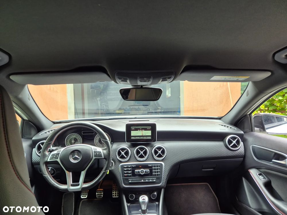 Mercedes-Benz Klasa A 180 AMG Line - 25