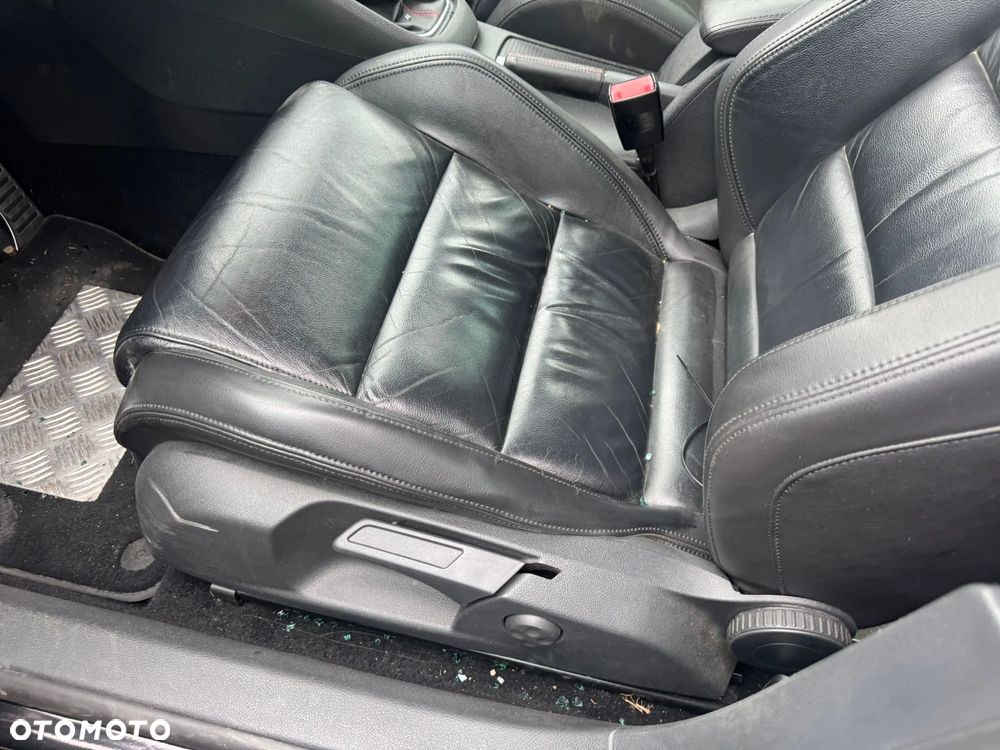 Volkswagen Golf 2.0 TSI GTI - 15