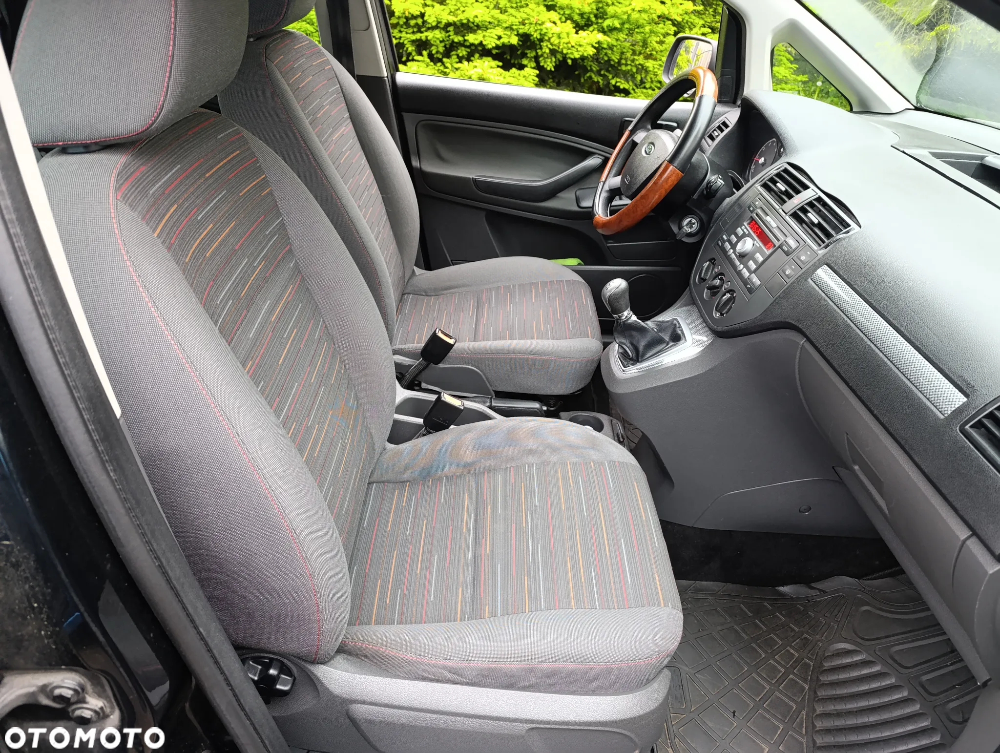 Ford C-MAX 1.6 Ambiente - 25
