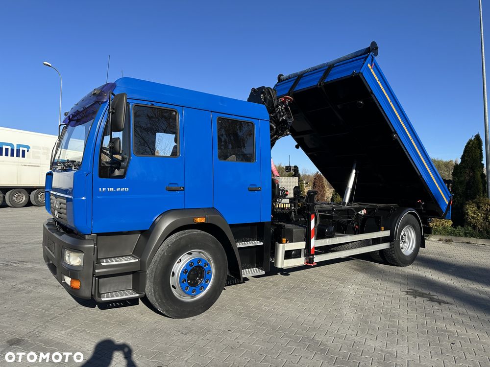 MAN LE 18.220 Wywrotka 3-stronna HDS HIAB 085 - 9
