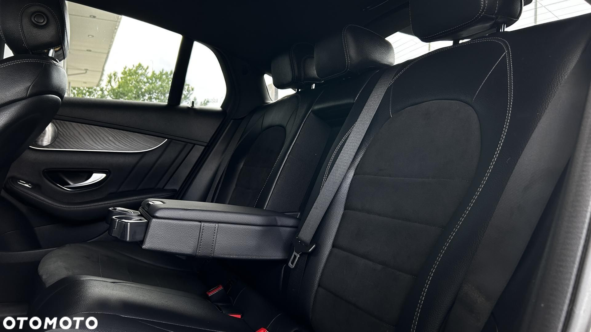 Mercedes-Benz GLC Coupe 250 4-Matic - 28