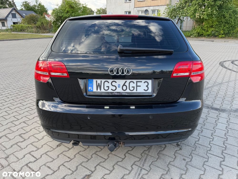 Audi A3 Sportback 1.6 TDI DPF Ambition - 5