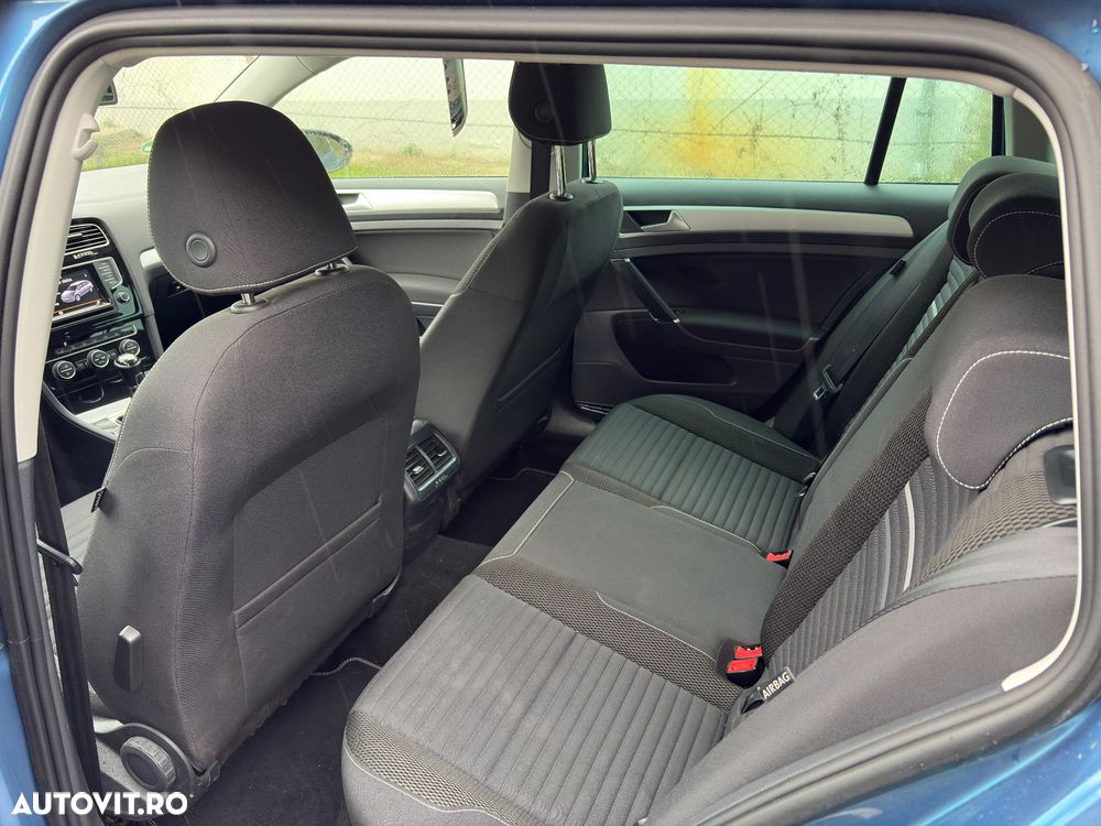 Volkswagen Golf 1.6 TDI 4Motion BlueMotion Technology Cup - 14