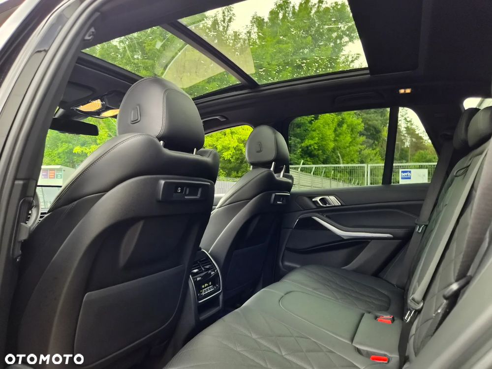BMW X5 xDrive45e - 22