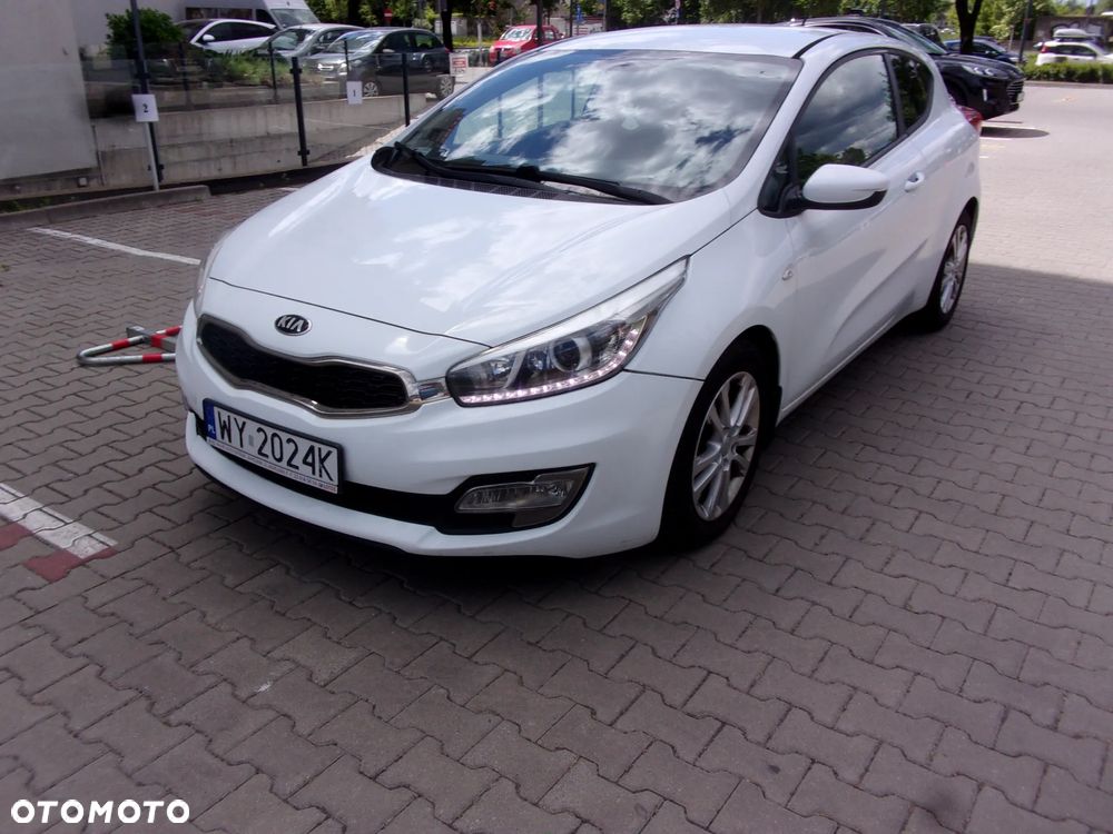 Kia Ceed - 1