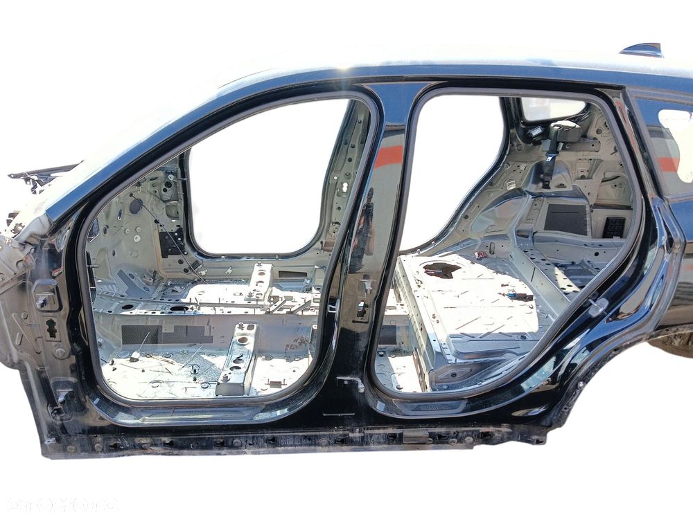 PRÓG LEWY SŁUPEK ŚRODKOWY BMW X1 F48 (2015-2019) 2.0 D 150KM - 2
