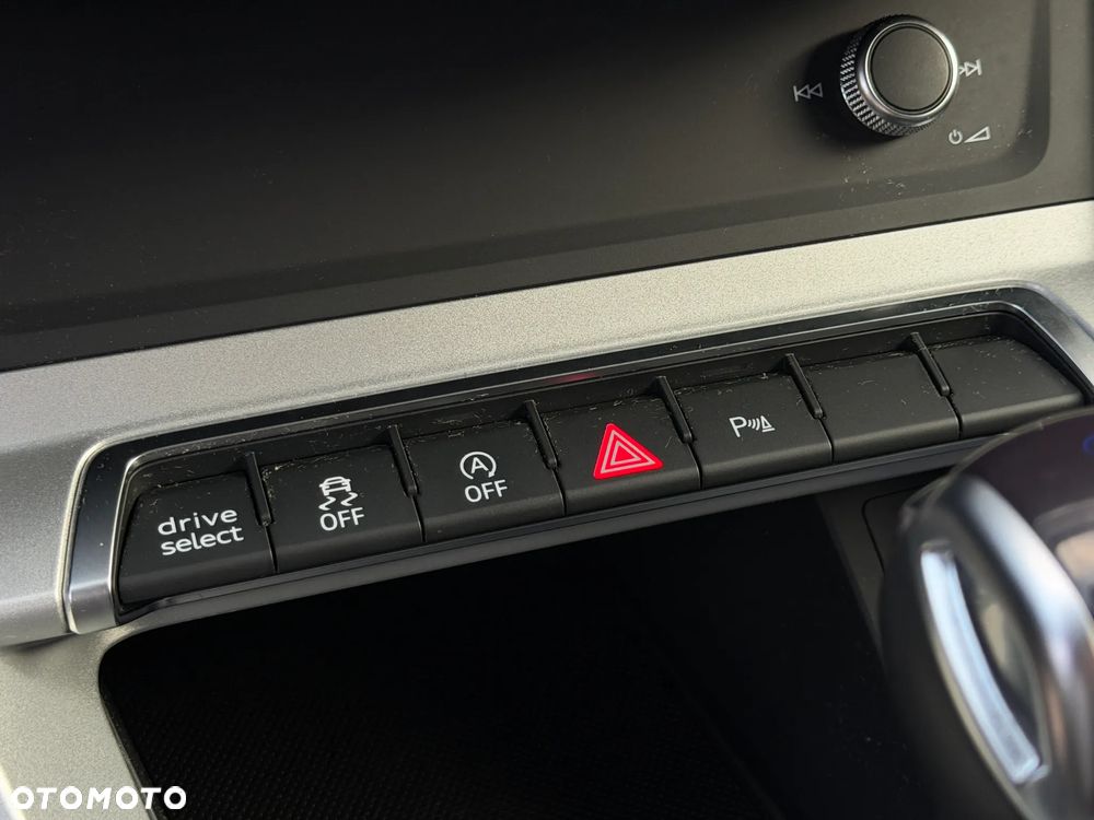 Audi Q3 Sportback 35 TFSI mHEV S tronic - 23