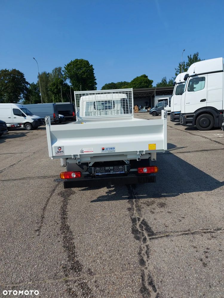 Mitsubishi FUSO Canter 3S13 Wywrotka 3W - 9