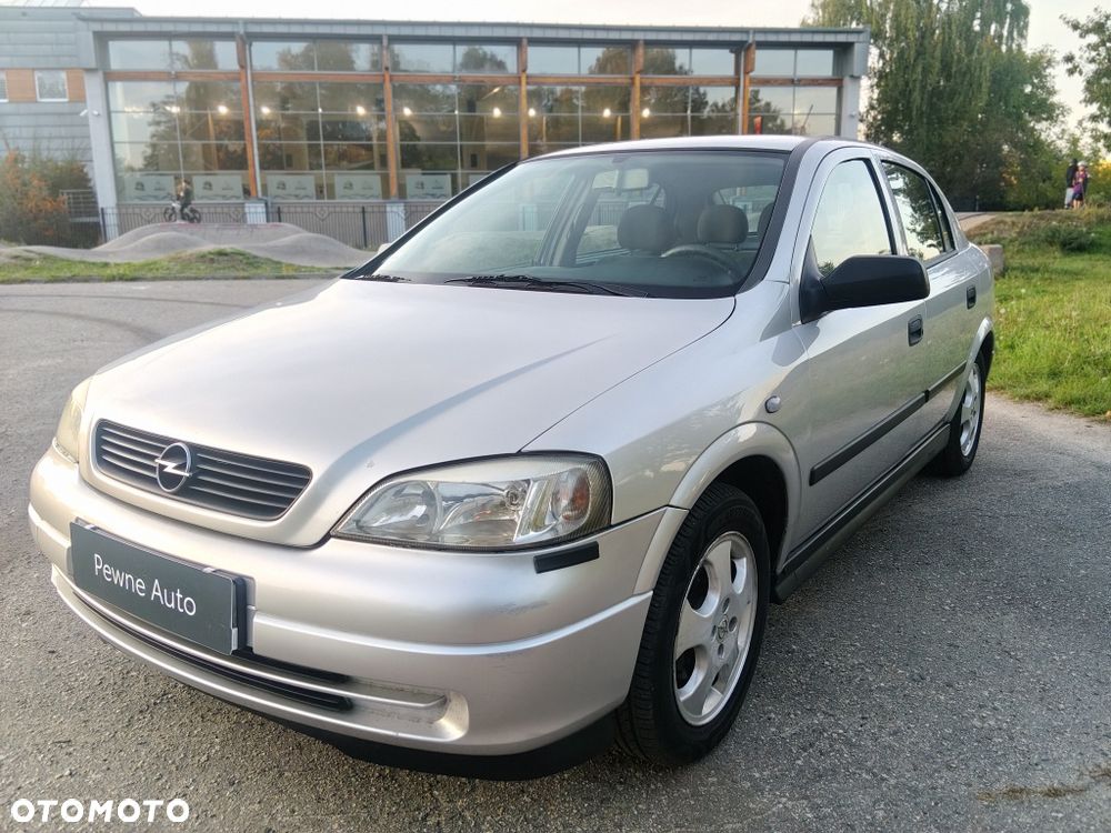 Opel Astra - 3