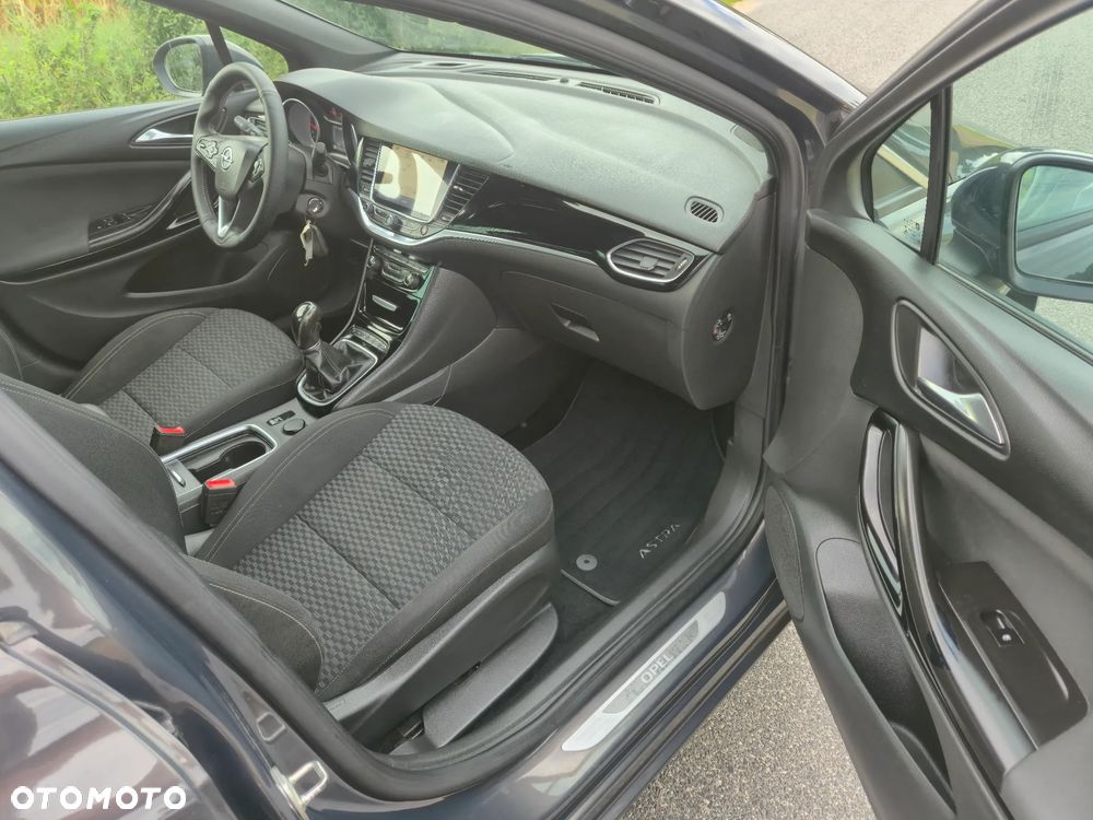 Opel Astra 1.6 CDTI Dynamic - 7