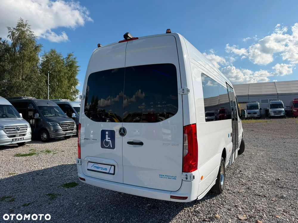 Mercedes-Benz Sprinter 517 - 4