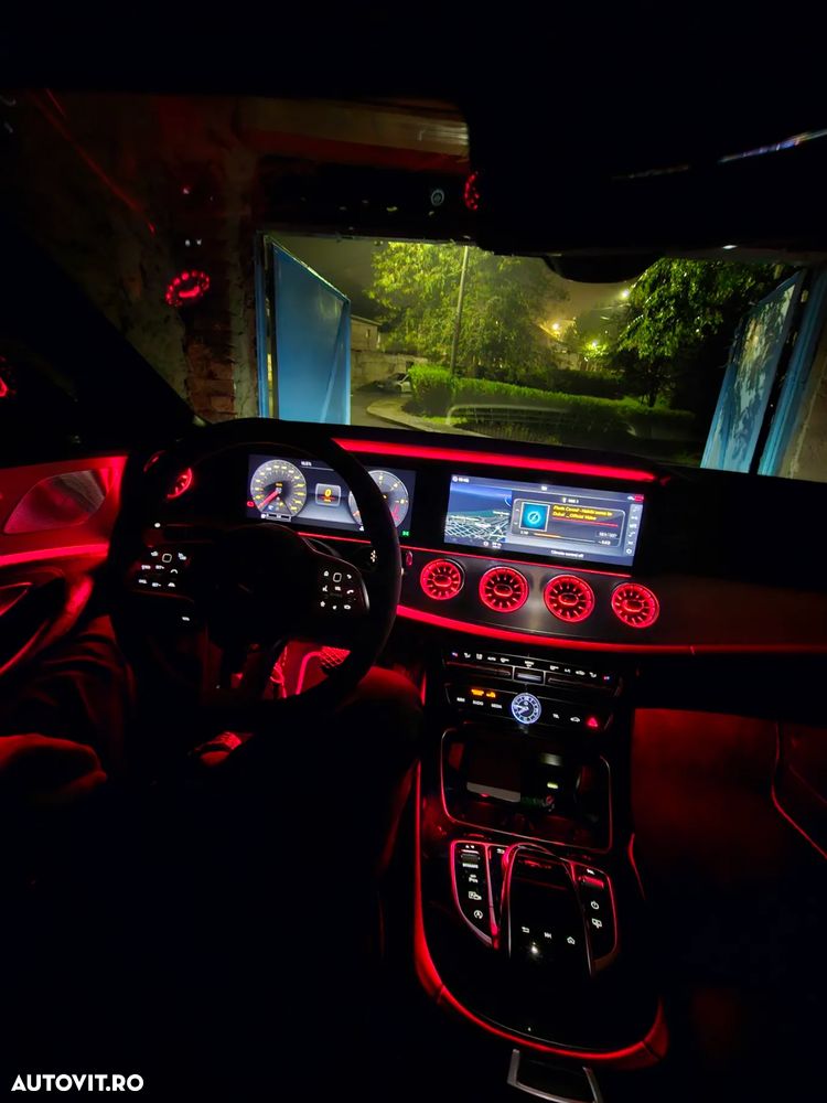 Mercedes-Benz CLS - 13