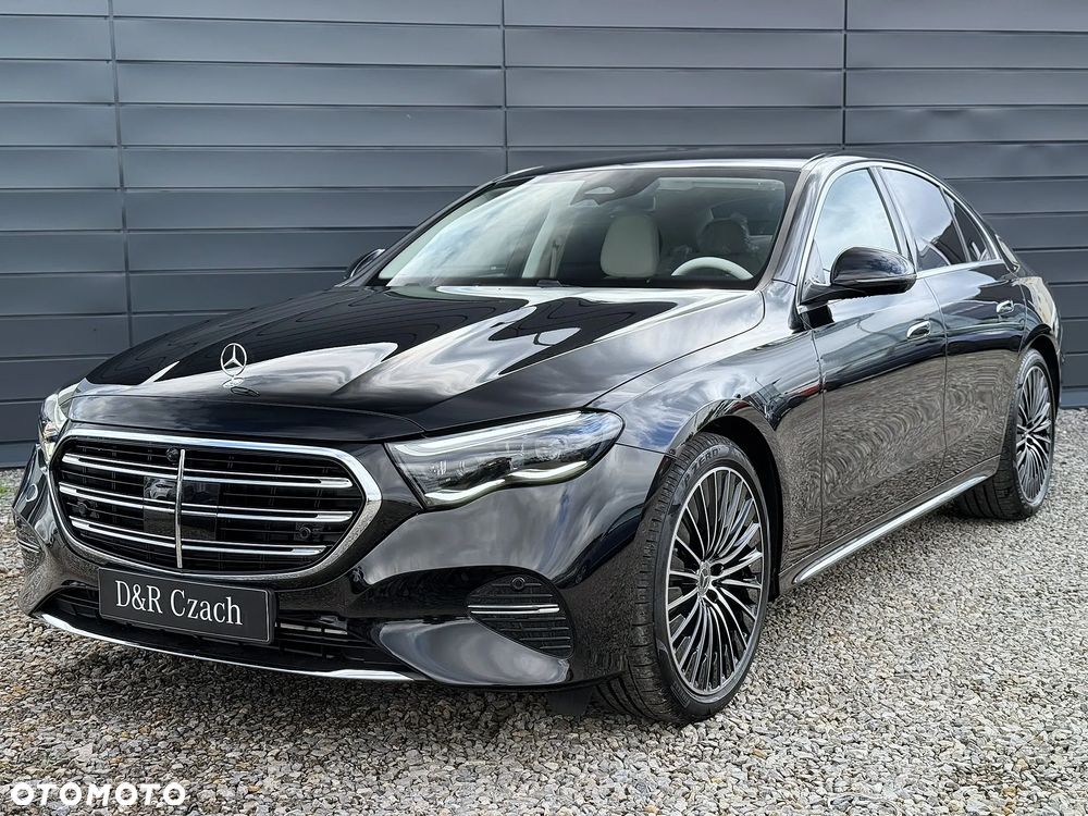 Mercedes-Benz Klasa E 220 d mHEV 4-Matic Exclusive 9G-Tronic - 3