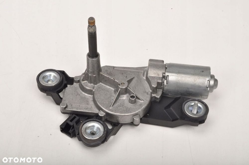 VOLVO V40 II SILNICZEK WYCIERACZKI TYŁ 31294492