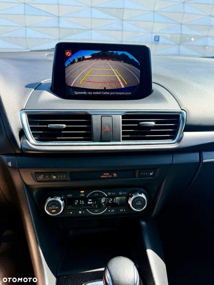 Mazda 3 - 12