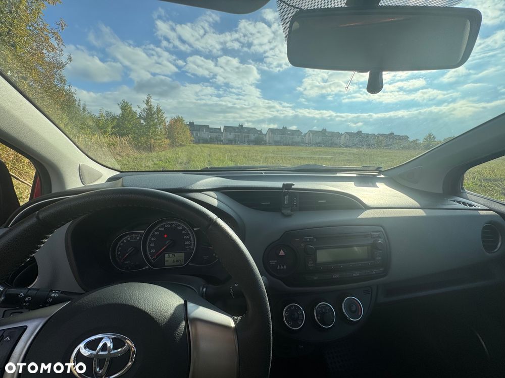 Toyota Yaris 1.0 Active EU6 - 7