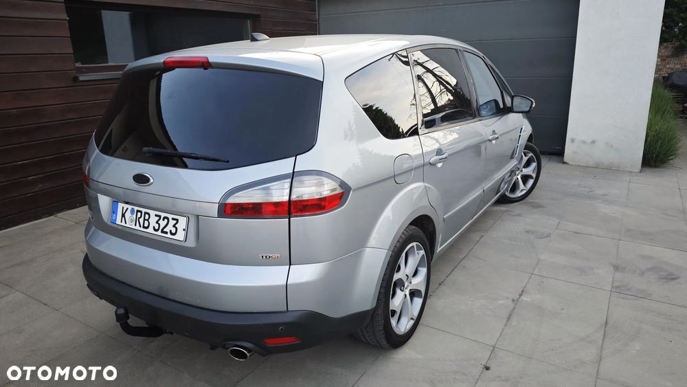 Ford S-Max 2.2 TDCi Titanium - 35