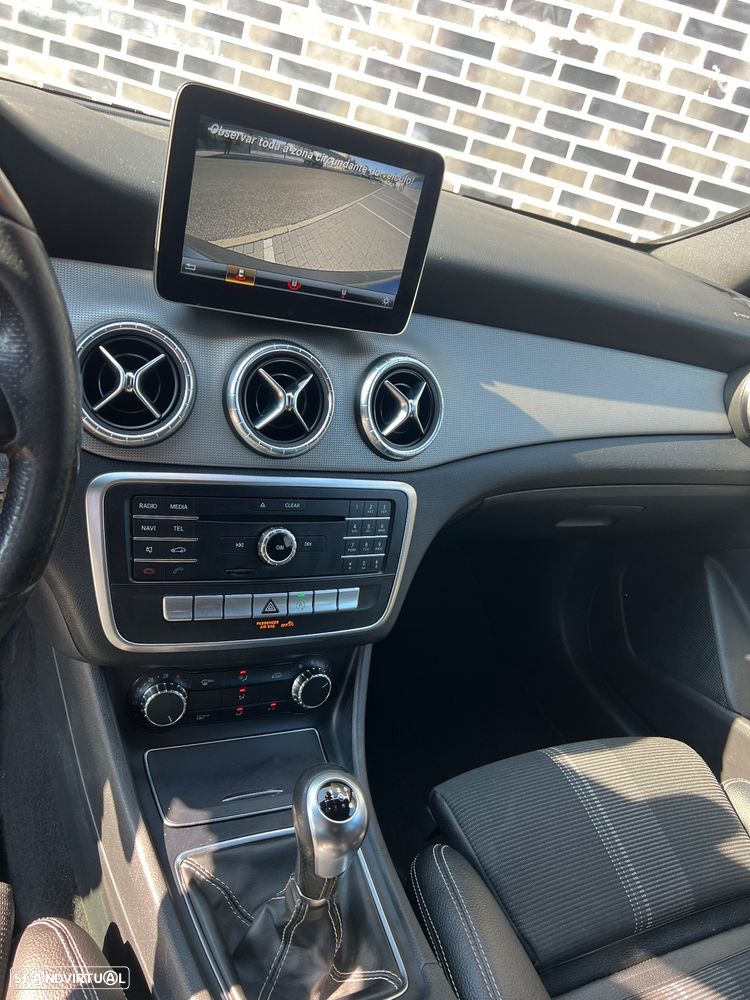 Mercedes-Benz CLA 200 (CDI) d - 12