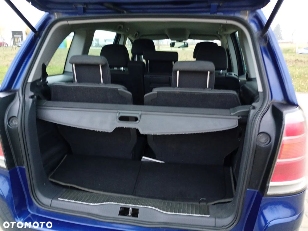 Opel Zafira 1.8 Elegance - 27