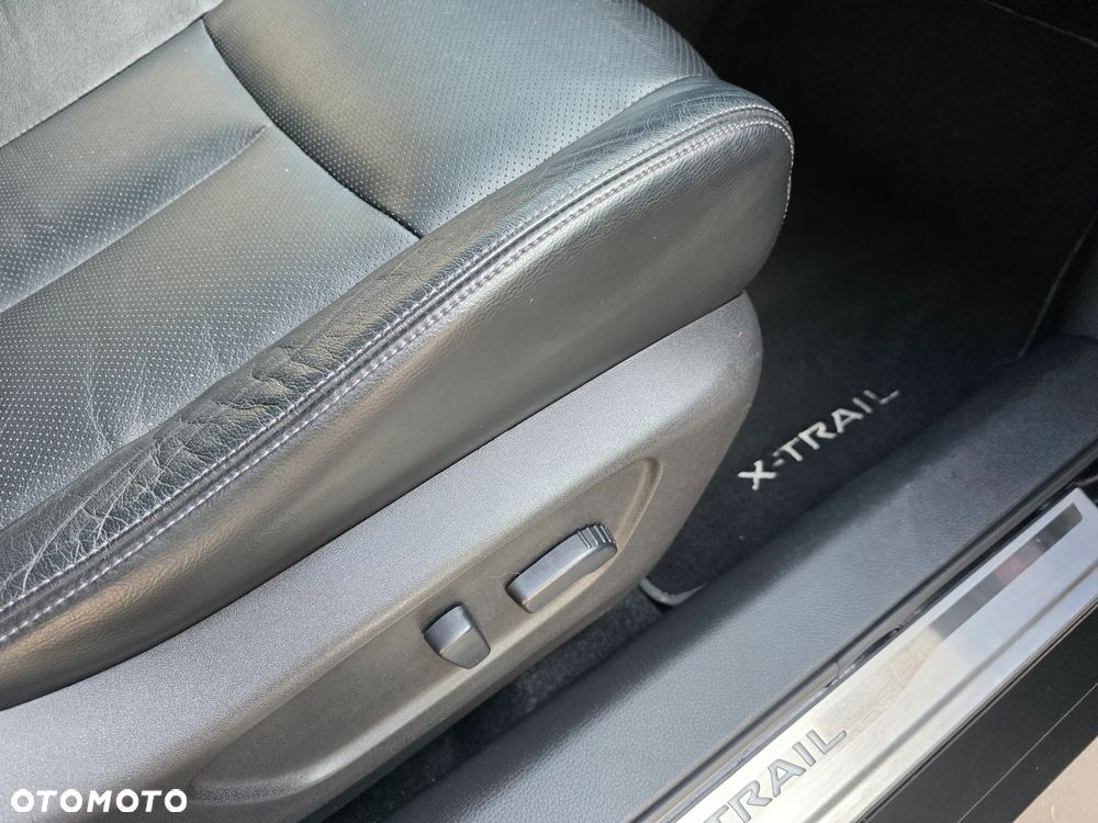 Nissan X-Trail 1.6 DIG-T Tekna - 22