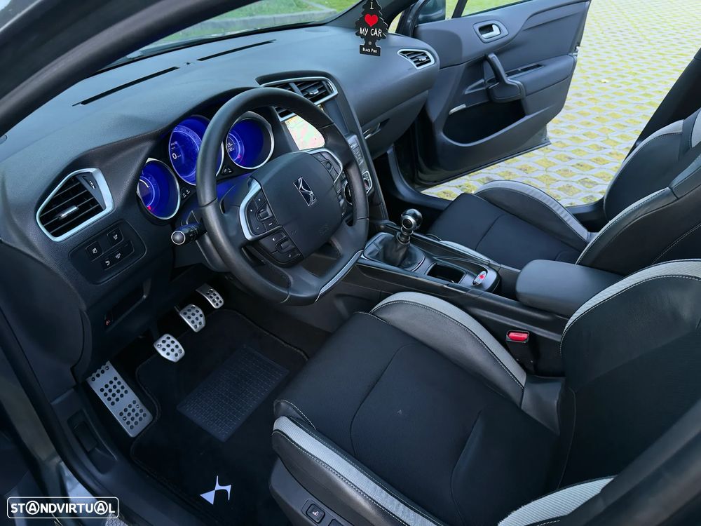 Citroën DS4 1.6 BlueHDi So Chic J18 - 6