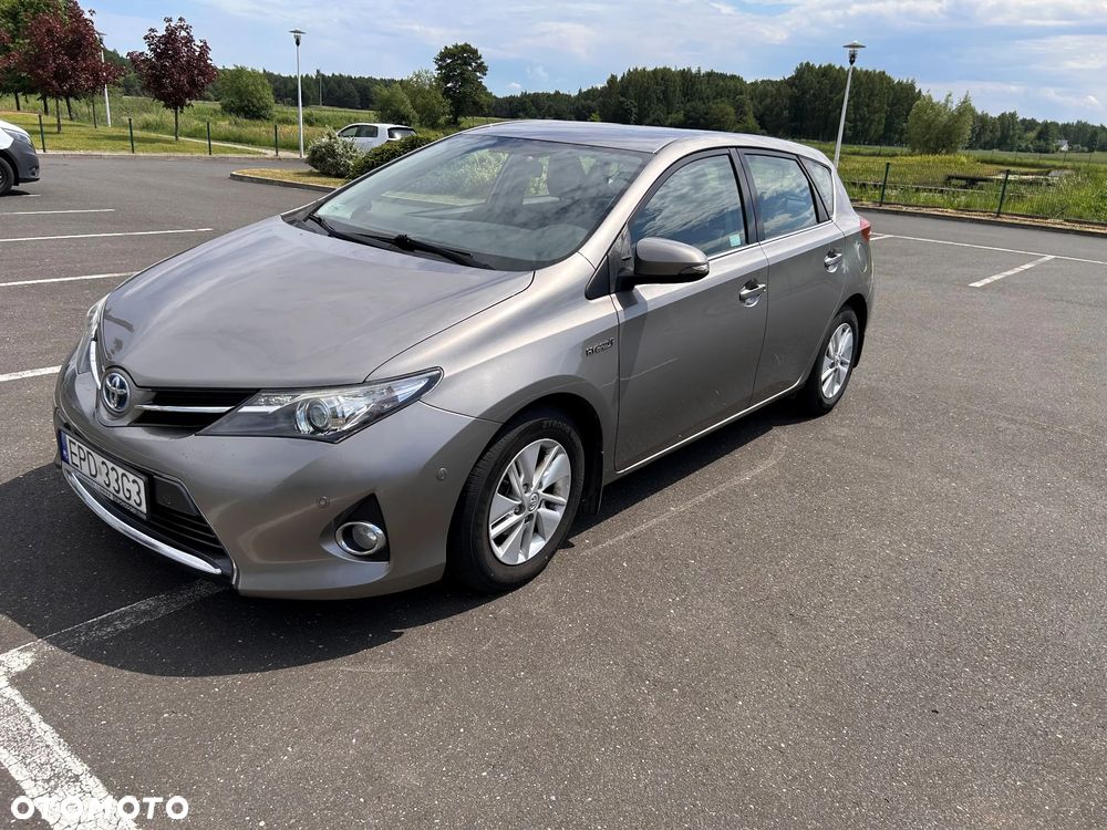 Toyota Auris - 1