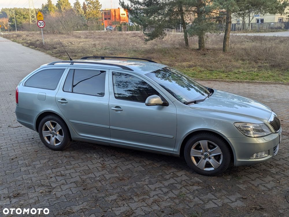 Skoda Octavia 1.8 T FSI Elegance - 3