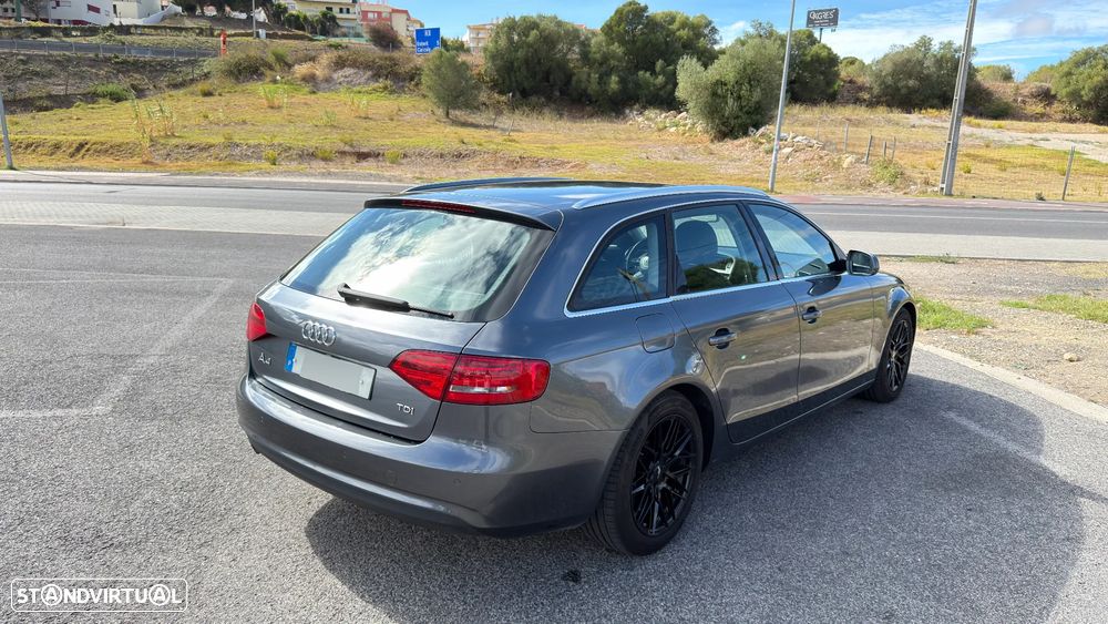 Audi A4 Avant 2.0 TDi Business Line Sport - 7