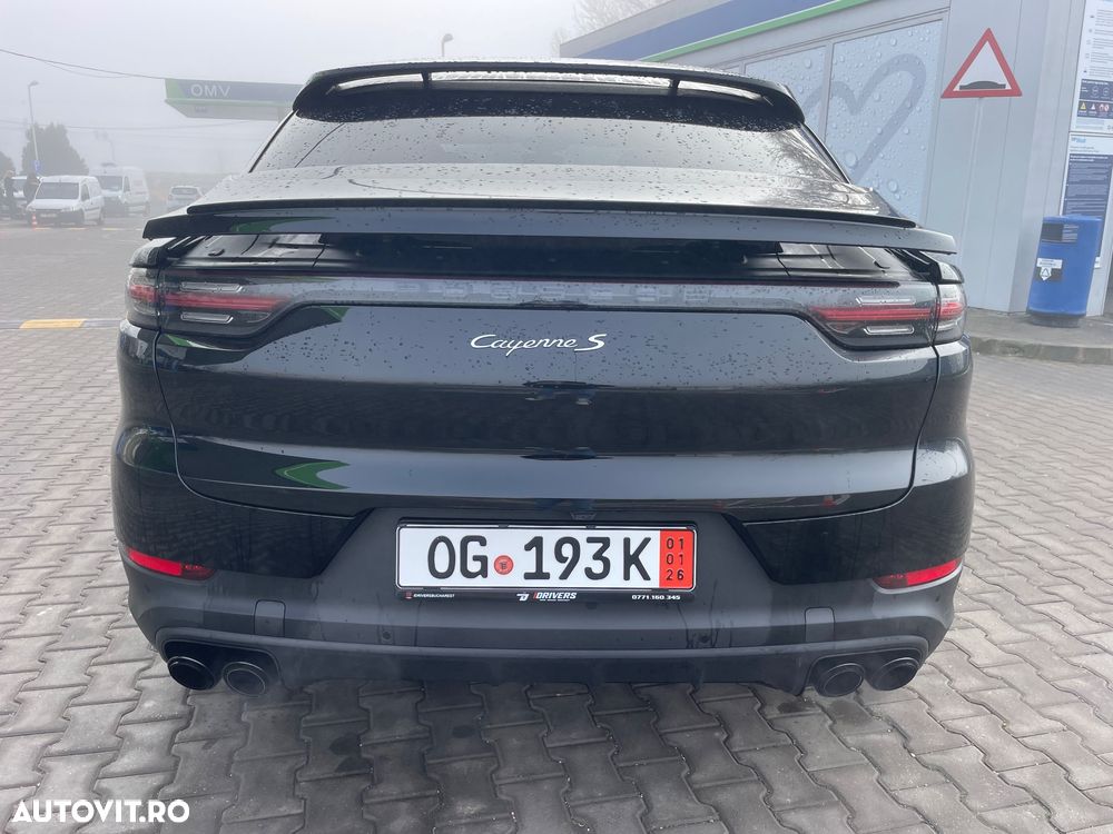 Porsche Cayenne Coupe Tiptronic S - 17