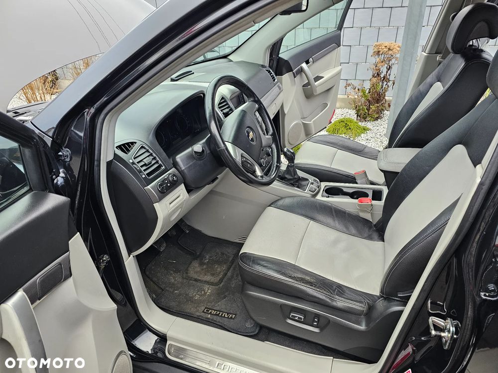 Chevrolet Captiva 2.2 D LT+ - 15