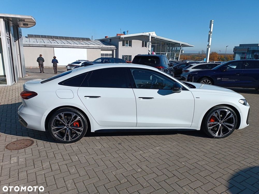 Audi A5 Limousine - 8