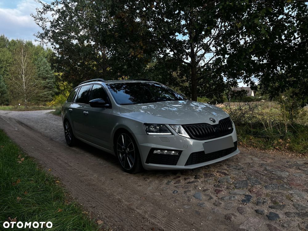 Skoda Octavia 2.0 TDI RS DSG - 1