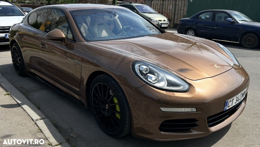 Porsche Panamera - 2