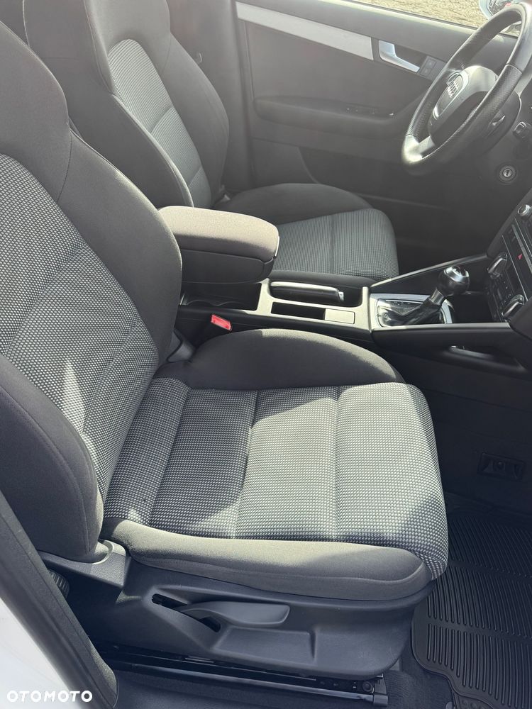 Audi A3 Sportback 1.4 TFSI S tronic Ambiente - 15