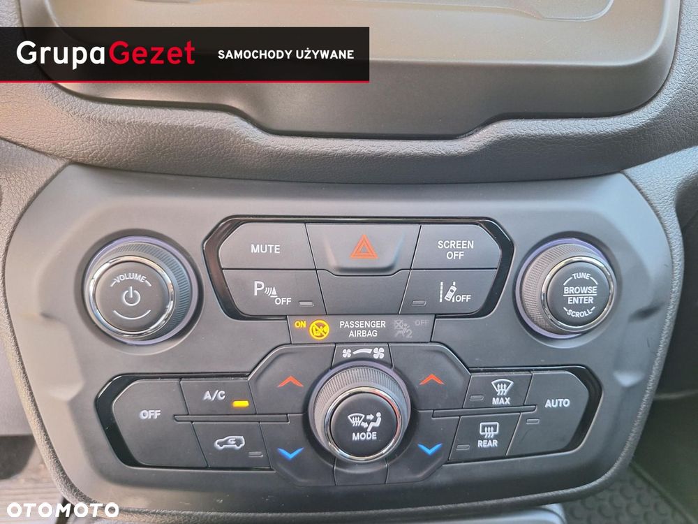 Jeep Renegade 1.5 T4 mHEV Limited FWD S&S DCT - 13
