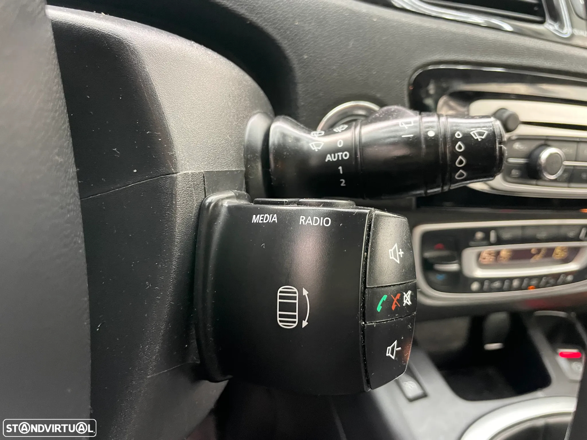 Renault Grand Scénic 1.5 dCi Bose Edition SS - 24