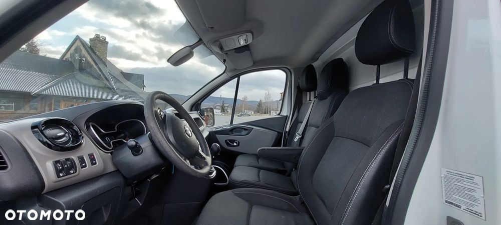 Renault Trafic - 27