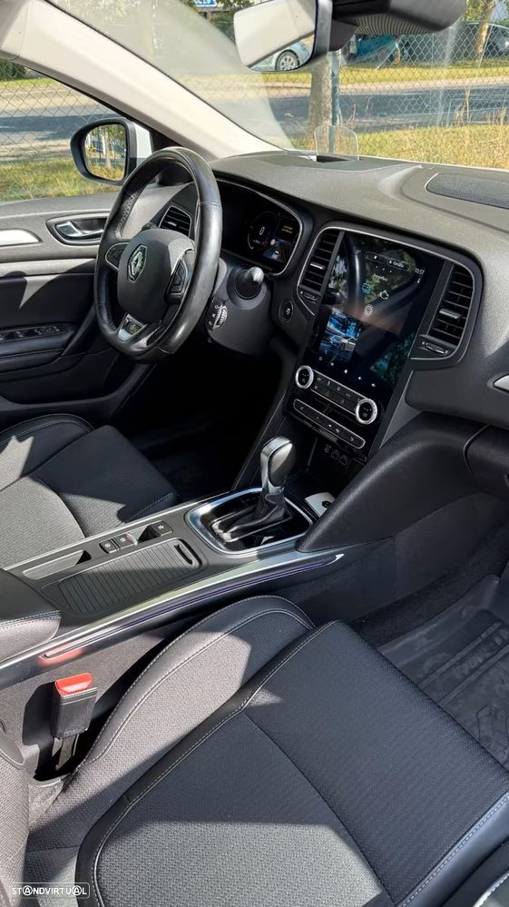 Renault Mégane - 10