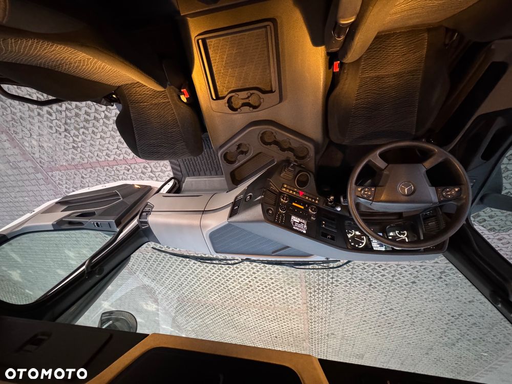 Mercedes-Benz ANTOS ACTROS - 38
